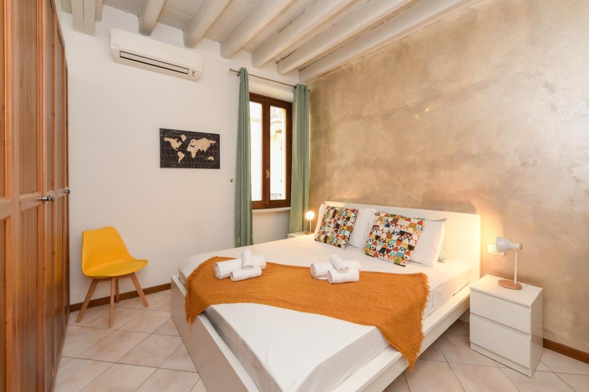 Desenzanoloft Official Partner Marriott Homes & Villas - Le Petit Bijou - Restyling 2025 - Downtown Desenzano del Garda Exterior foto